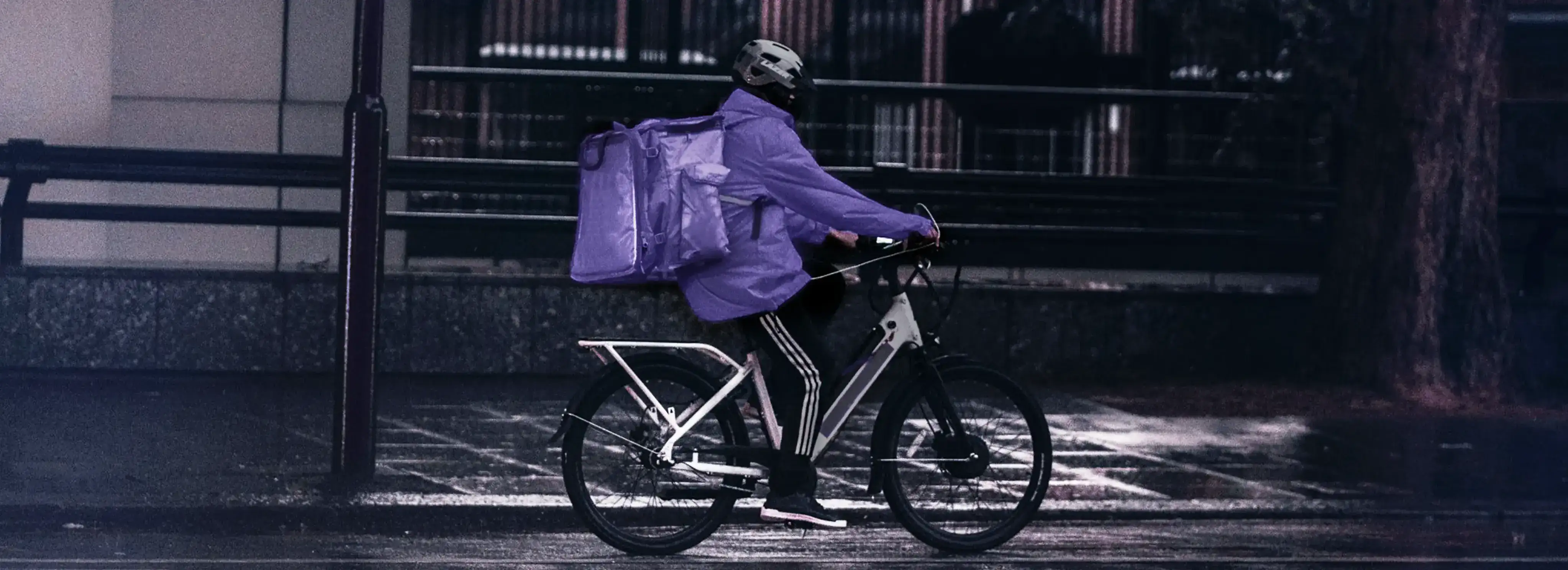 Курьеры и доставка